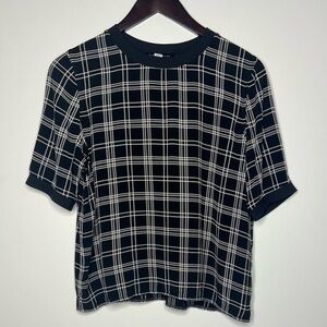Slate & Willow Black and White Check Short Sleeve Top with Contrast Collar